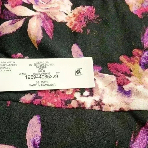 Terra & Sky Womens Plus Fitted Leggings Size 2X High Rise Berry Floral Print - Picture 6 of 10